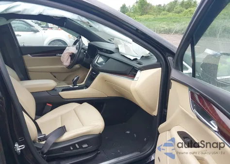 2017 Cadillac Xt5 Premium Luxury z USA, uszkodzony, nr VIN 1GYKNERS8HZ166599